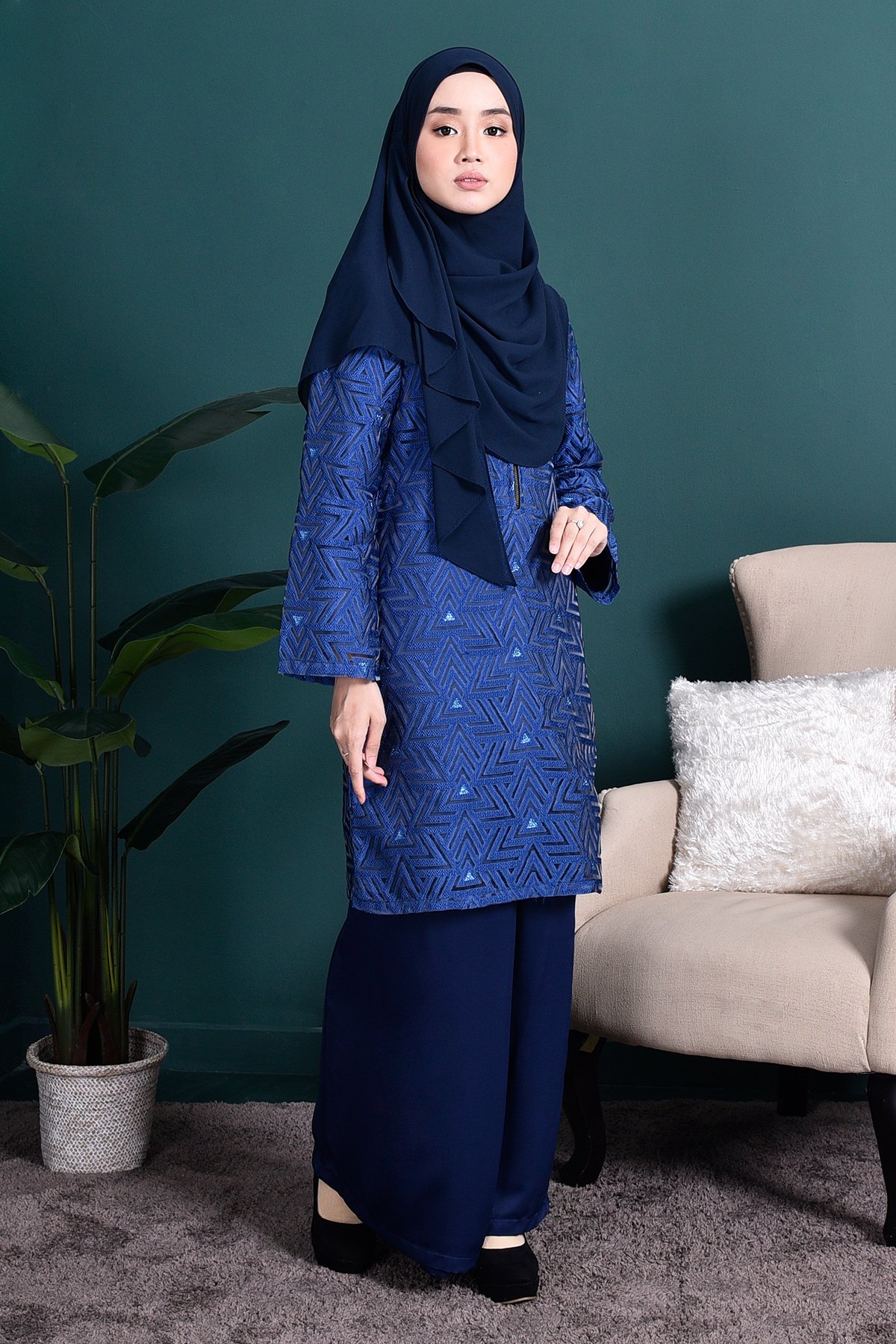 Baju Kurung Lace Adrina - Navy Blue