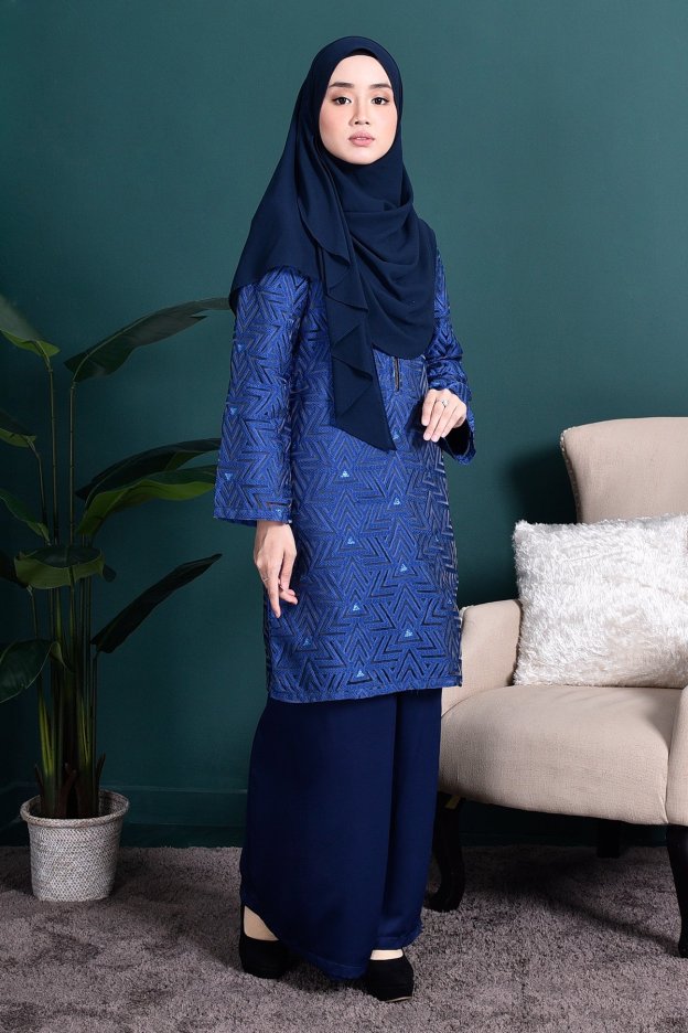 Baju Kurung Lace Adrina - Navy Blue
