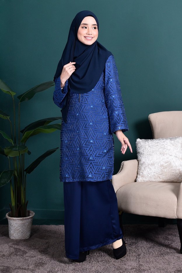Baju Kurung Lace Adrina - Navy Blue