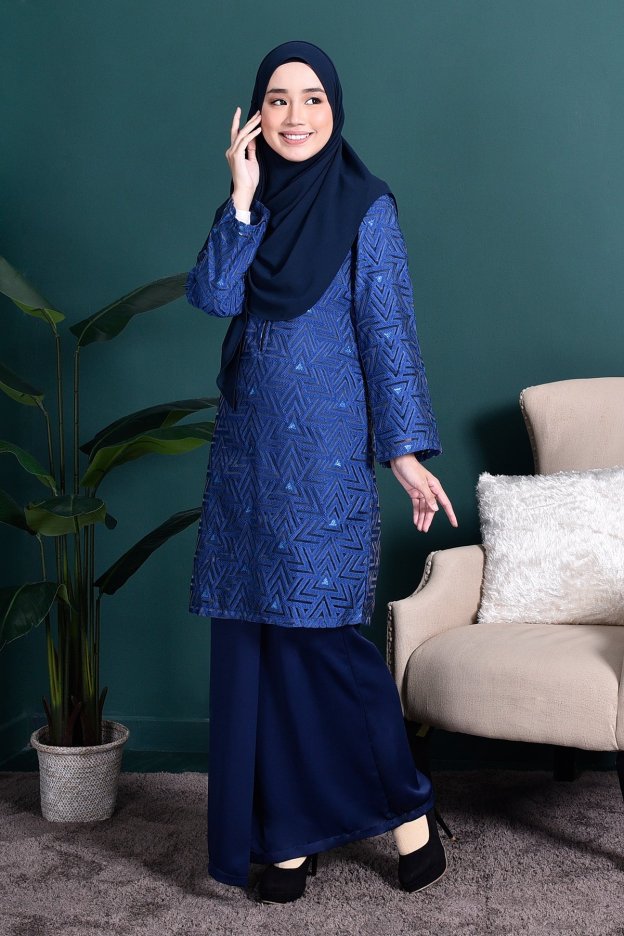 Baju Kurung Lace Adrina - Navy Blue