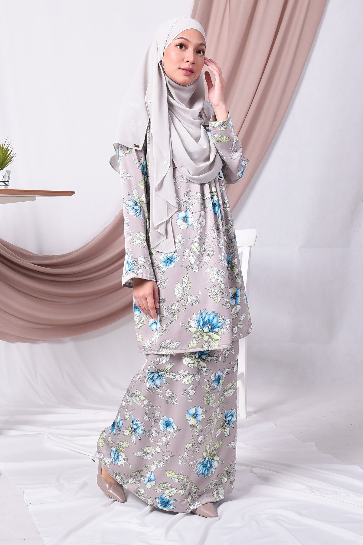 Baju Kurung Pleated Amina - Grey