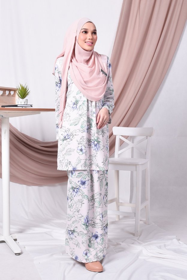Baju Kurung Pleated Amina - Pink