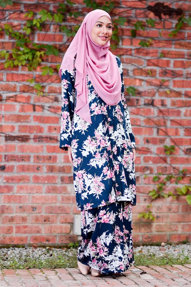 Baju Kebarung Atiya - Navy Blue
