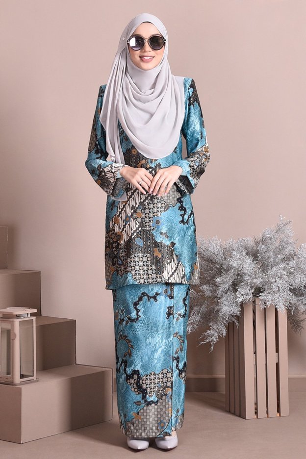 Baju Kurung Batik Satin Silk Narisa - Ice Mint