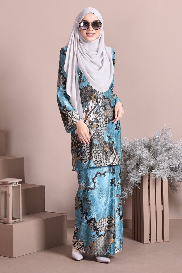 Baju Kurung Batik Satin Silk Narisa - Ice Mint