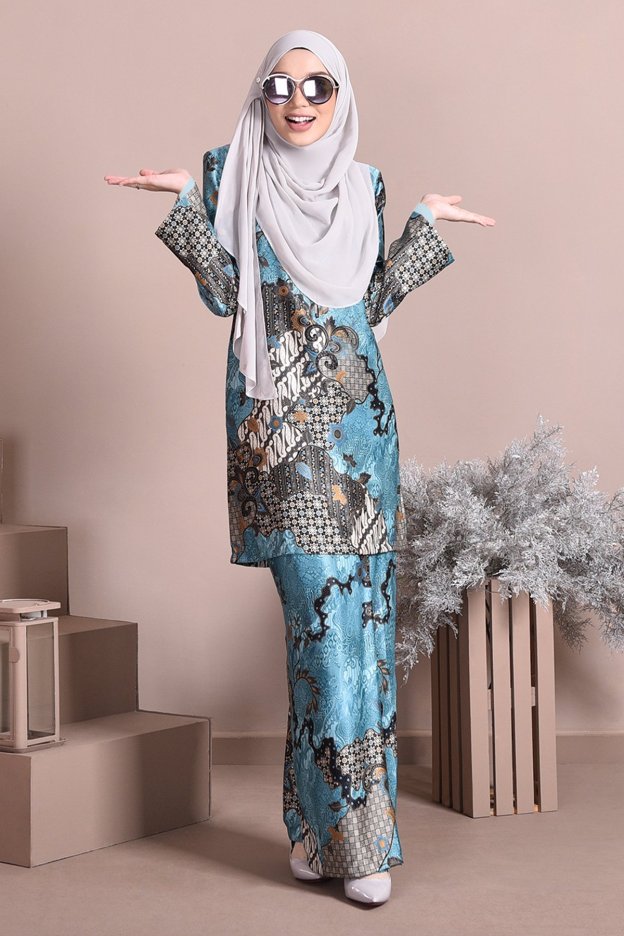 Baju Kurung Batik Satin Silk Narisa - Ice Mint