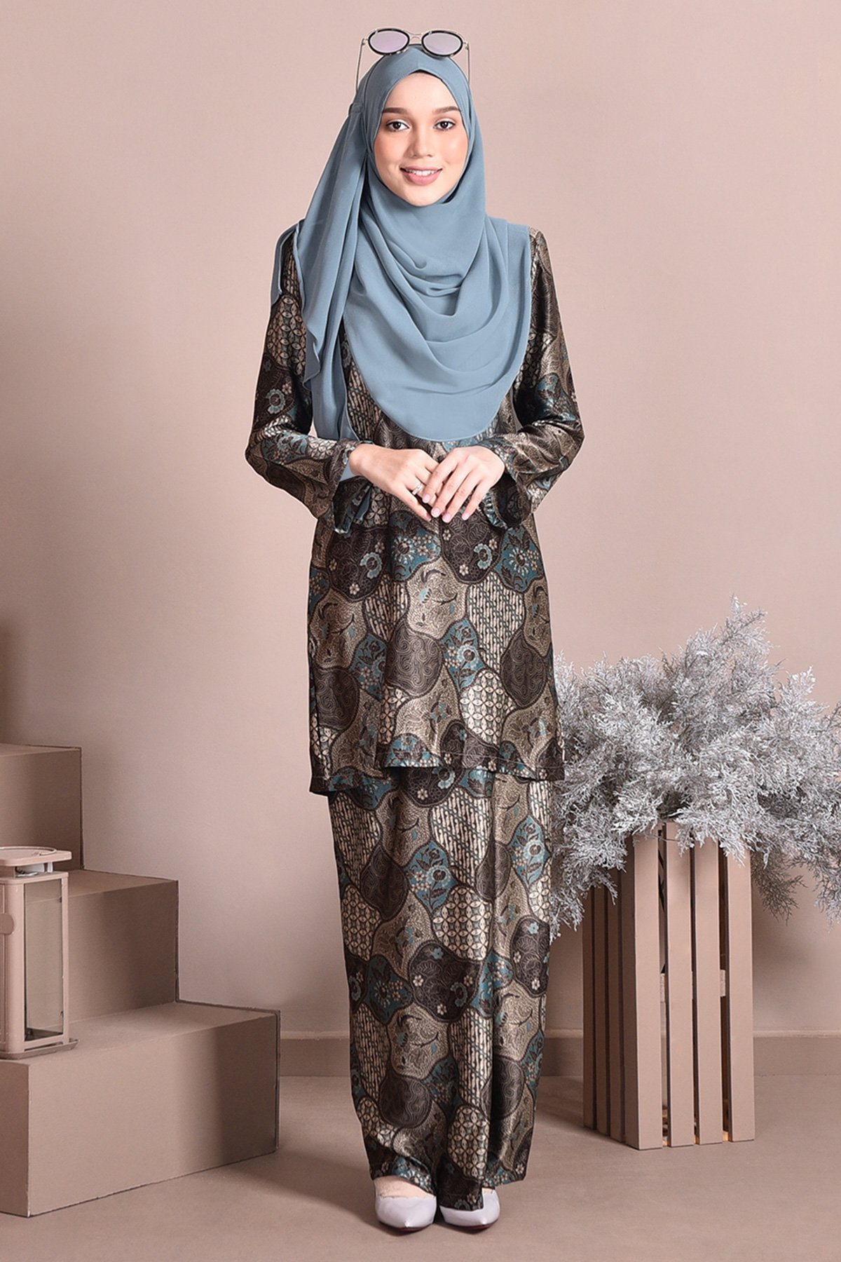 Baju Kurung Batik Satin Silk Nasiha - Aqua Green