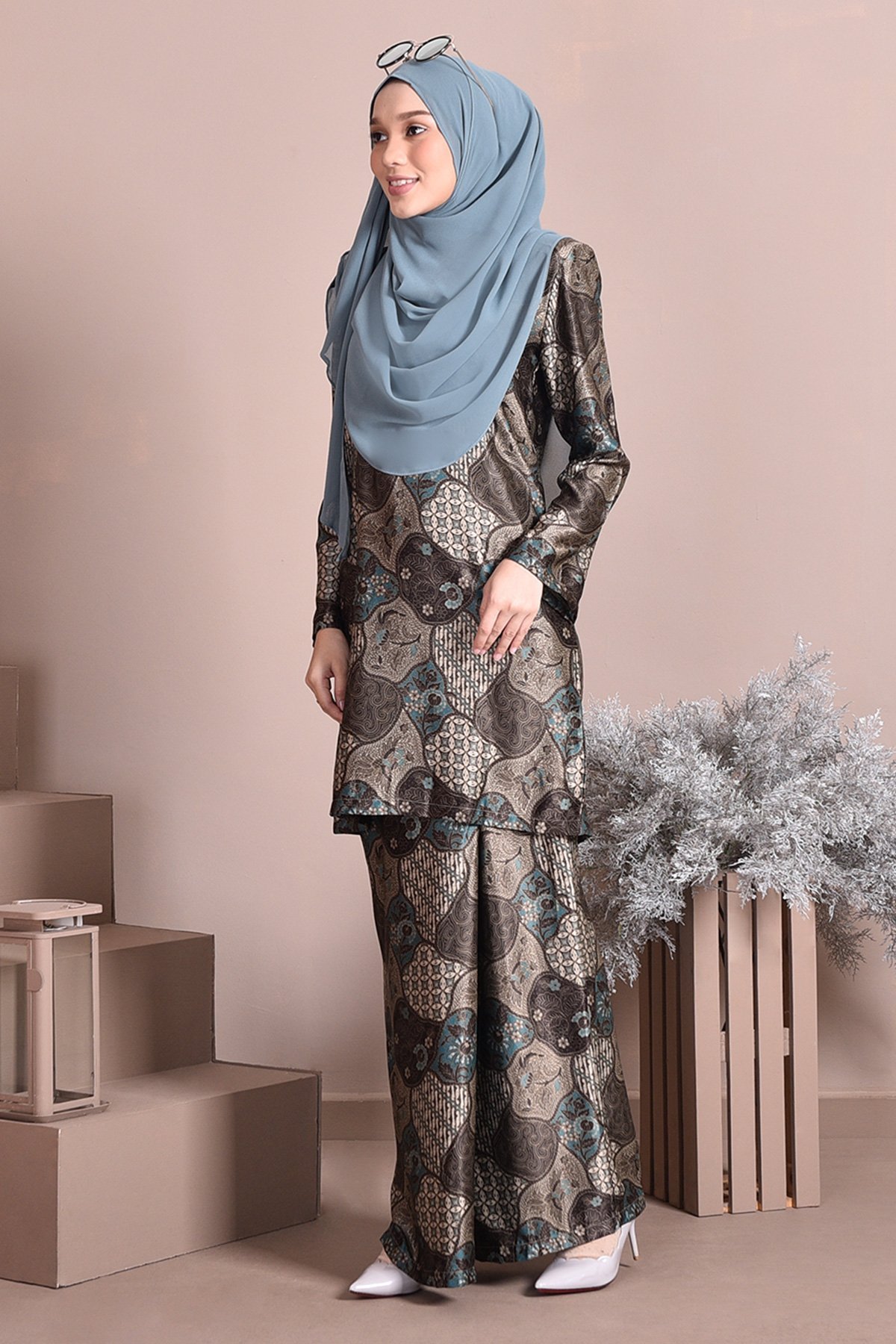 Baju Kurung Batik Satin Silk Nasiha - Aqua Green