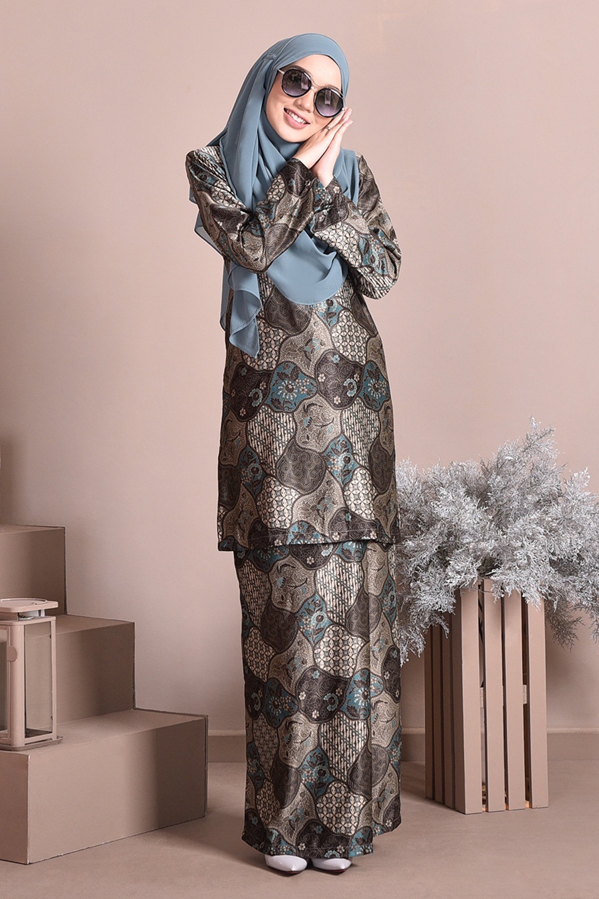 Baju Kurung Batik Satin Silk Nasiha - Aqua Green