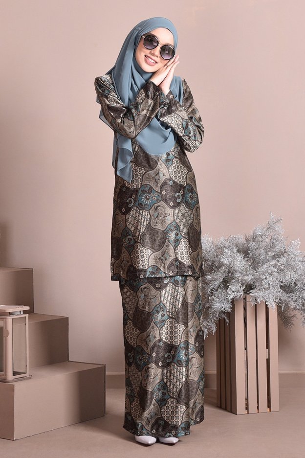 Baju Kurung Batik Satin Silk Nasiha - Aqua Green