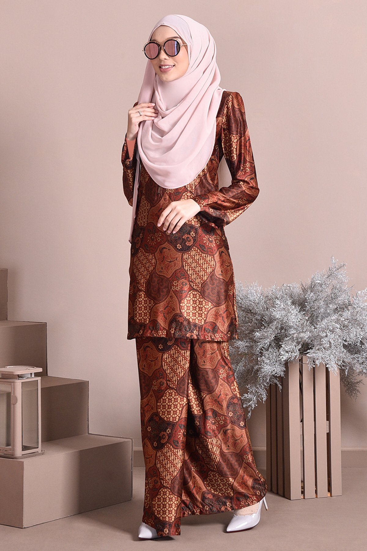 Baju Kurung Batik Satin Silk Nasiha - Spice Brown