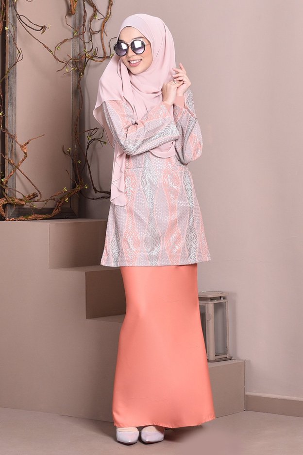 Baju Kurung Kedah Lace Gem - Coralette