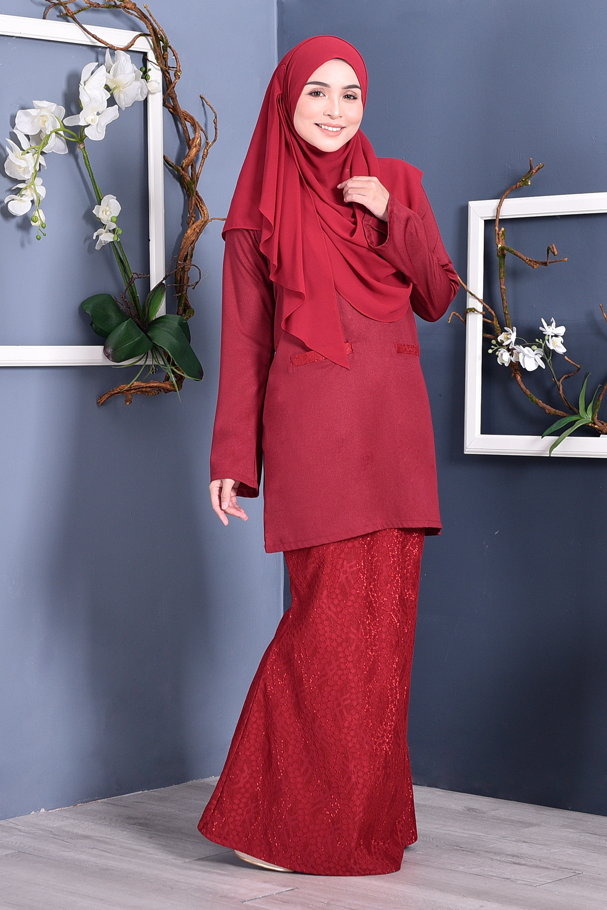 Baju Kurung Kedah Lace Gemini - Cherry Red