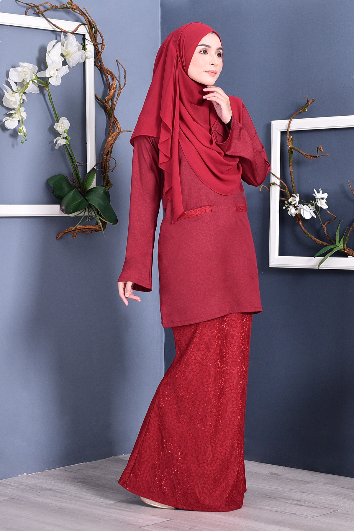 Baju Kurung Kedah Lace Gemini - Cherry Red