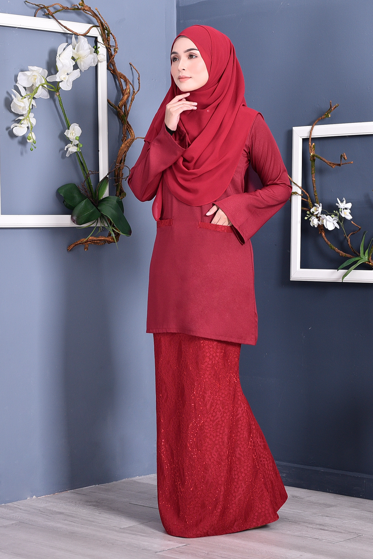 Baju Kurung Kedah Lace Gemini - Cherry Red