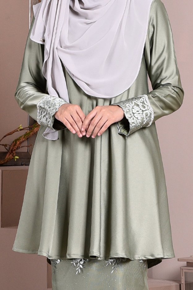 Baju Kurung Lace Avery - Olive Green