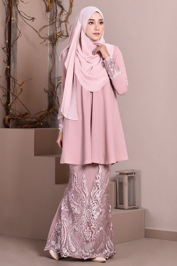 Baju Kurung Lace Aveth - Blusher Pink