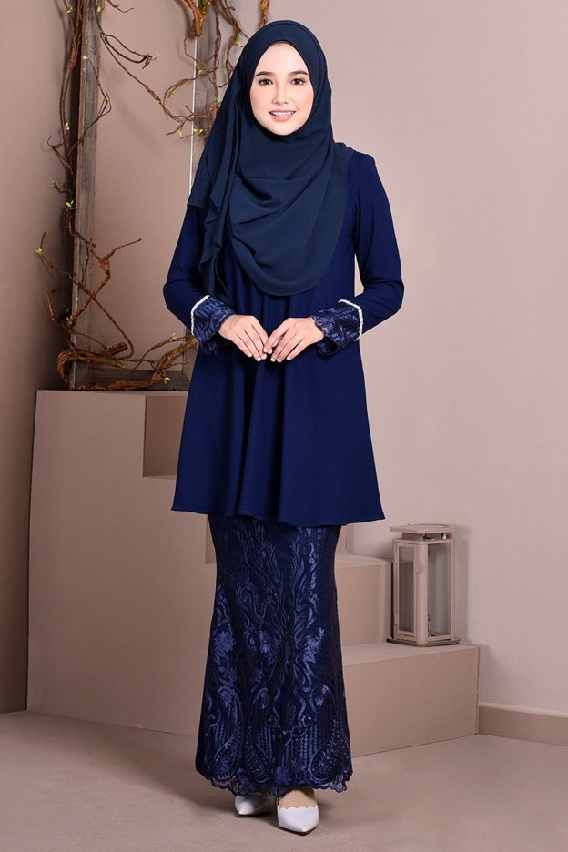Baju Kurung Lace Aveth - Navy Blue