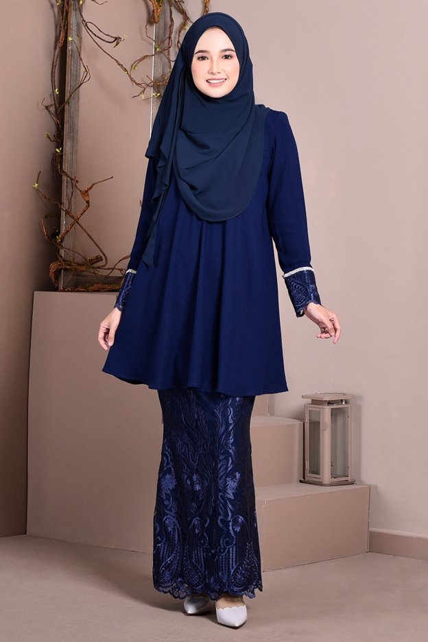 Baju Kurung Lace Aveth - Navy Blue