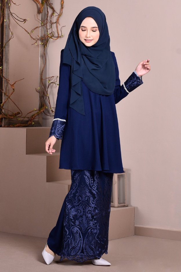 Baju Kurung Lace Aveth - Navy Blue