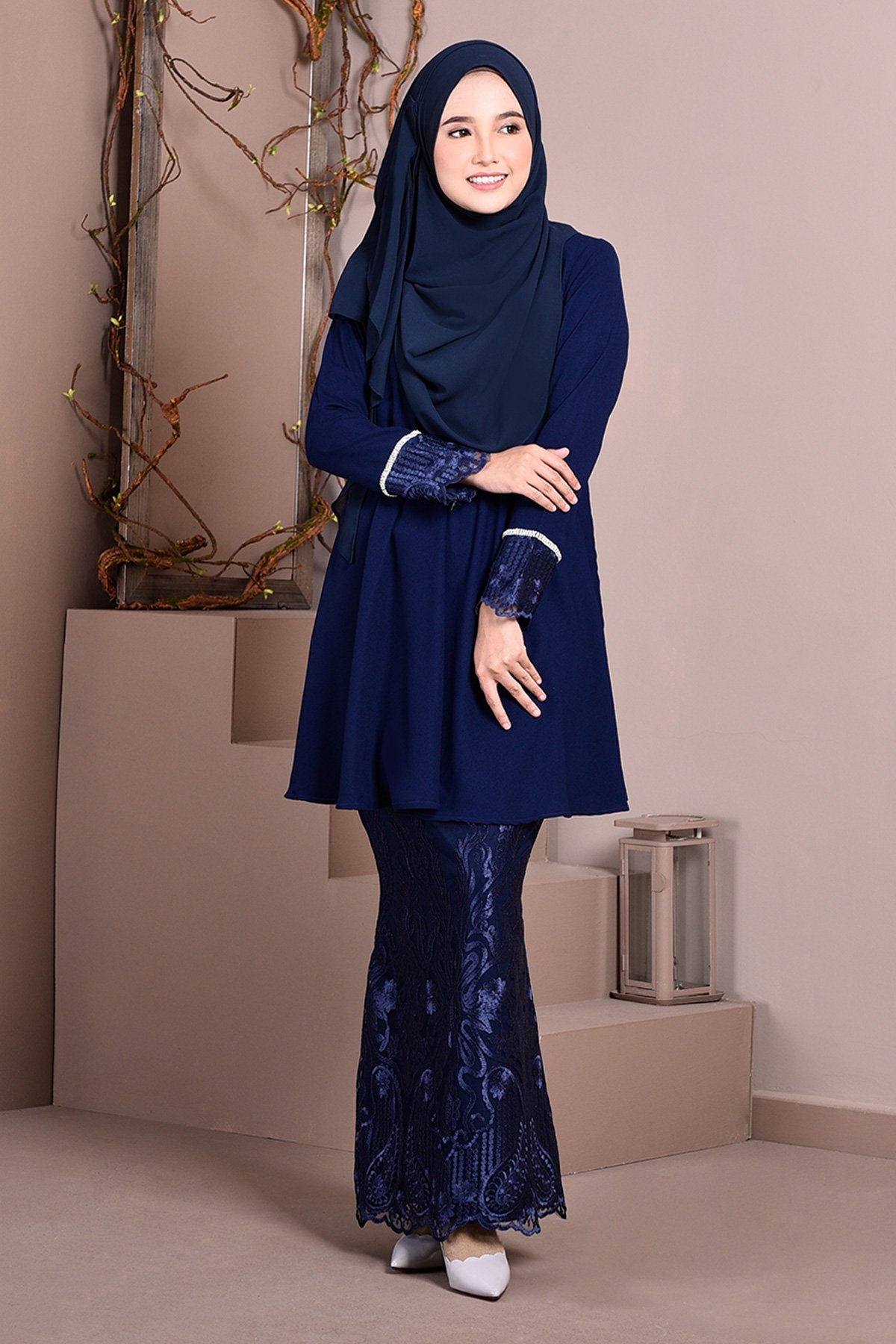 Baju Kurung Lace Aveth - Navy Blue