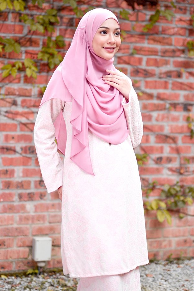 Baju Kurung Lace Lux Gwen - Pink