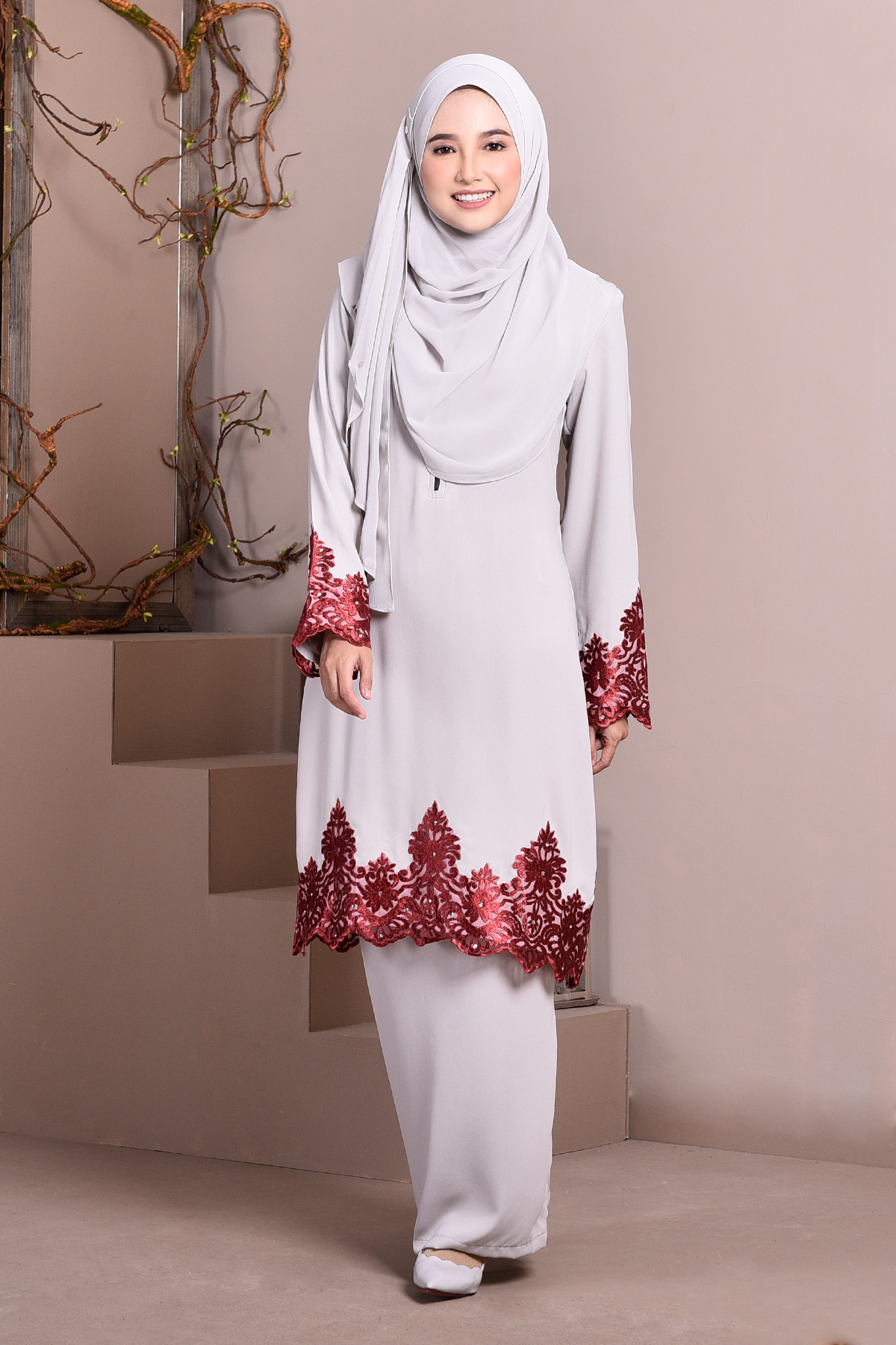 Baju Kurung Lace Royal Maya - Cloud Grey