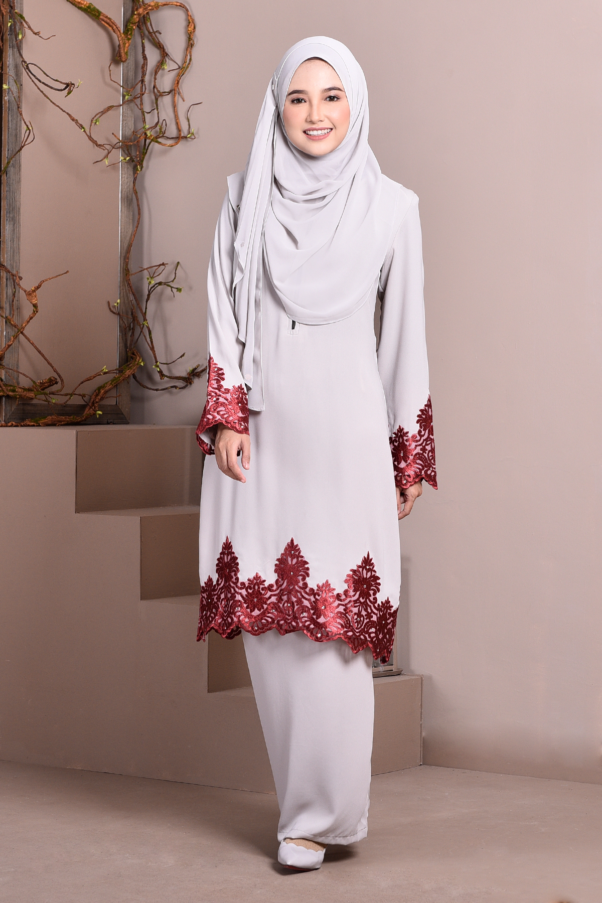 Baju Kurung Lace Royal Maya - Cloud Grey