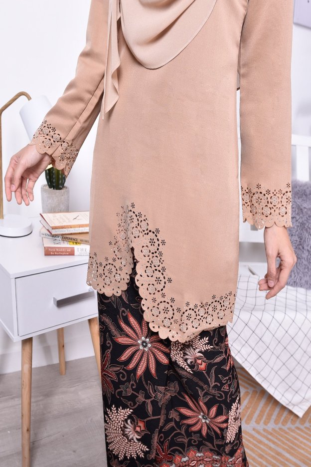 Baju Kurung Batik Moden Lasercut Nasim - Milk Tea
