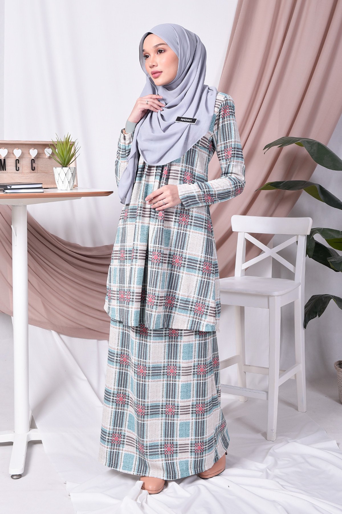 Baju Kurung Pleated Tiara - Peach