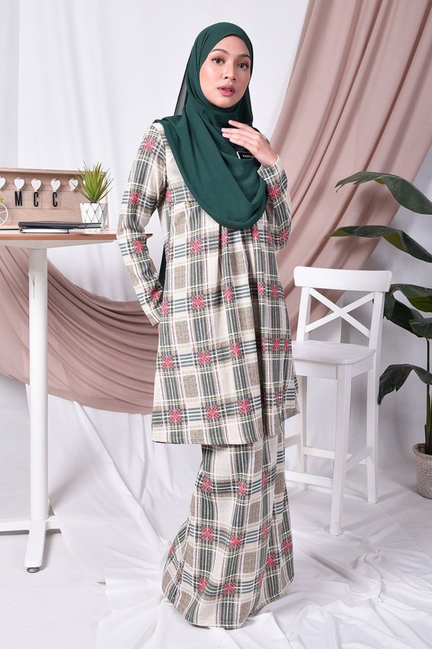 Baju Kurung Pleated Tiara - Pink