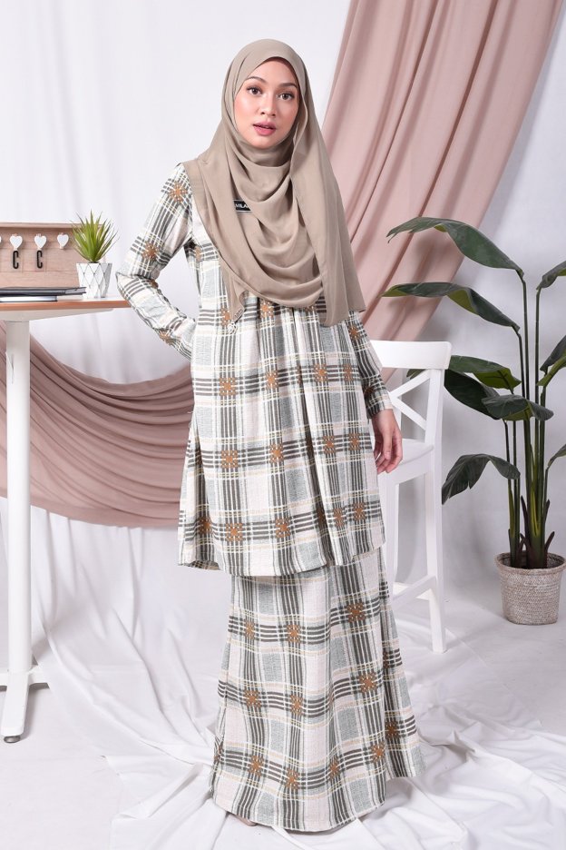 Baju Kurung Pleated Tiara - Brown