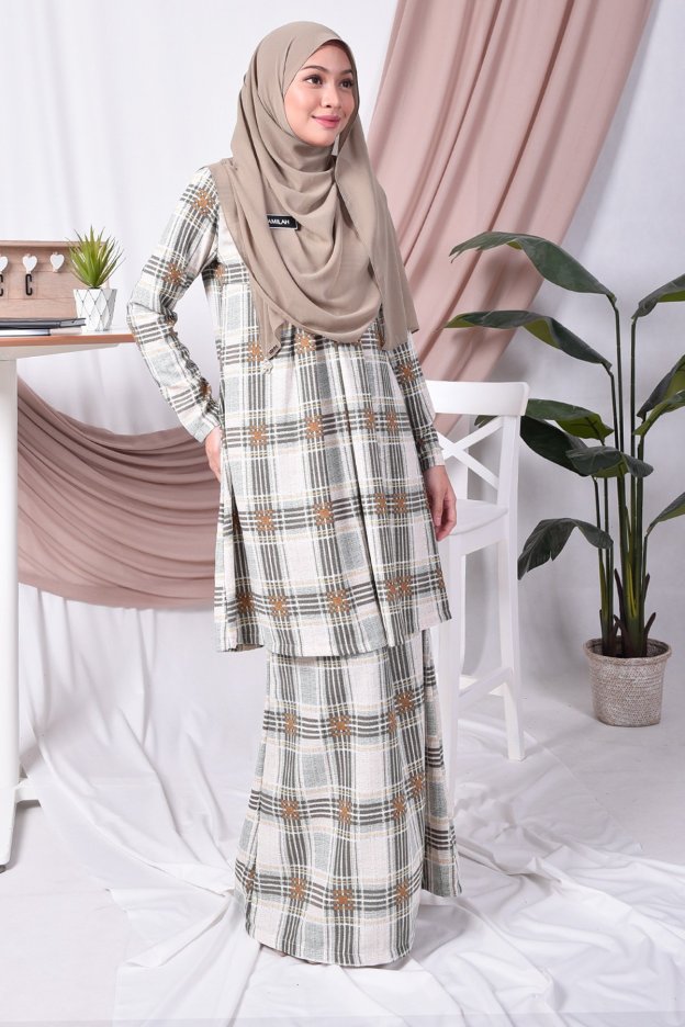 Baju Kurung Pleated Tiara - Brown