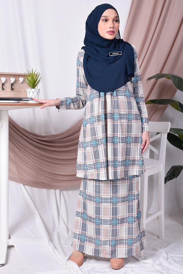 Baju Kurung Pleated Tiara - Blue