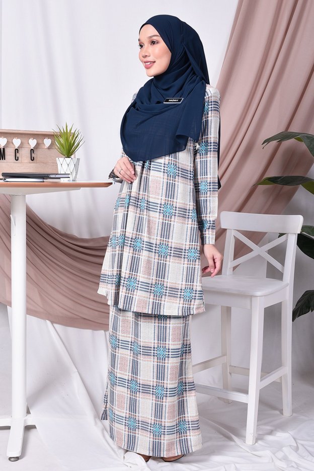 Baju Kurung Pleated Tiara - Blue