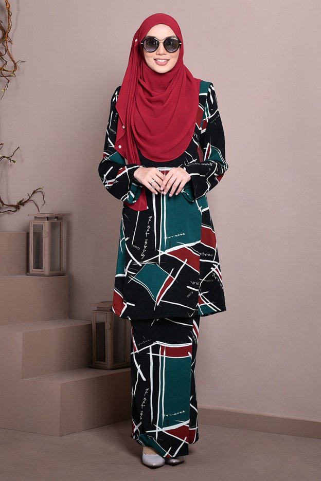 Baju Kurung Puteri Pahang Patricia - Emerald Green