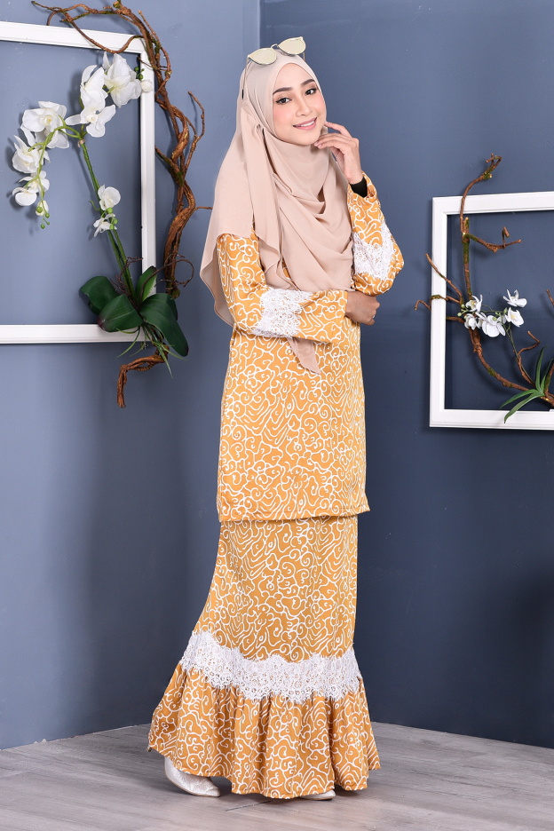 Baju Kurung Regene - Honey Gold
