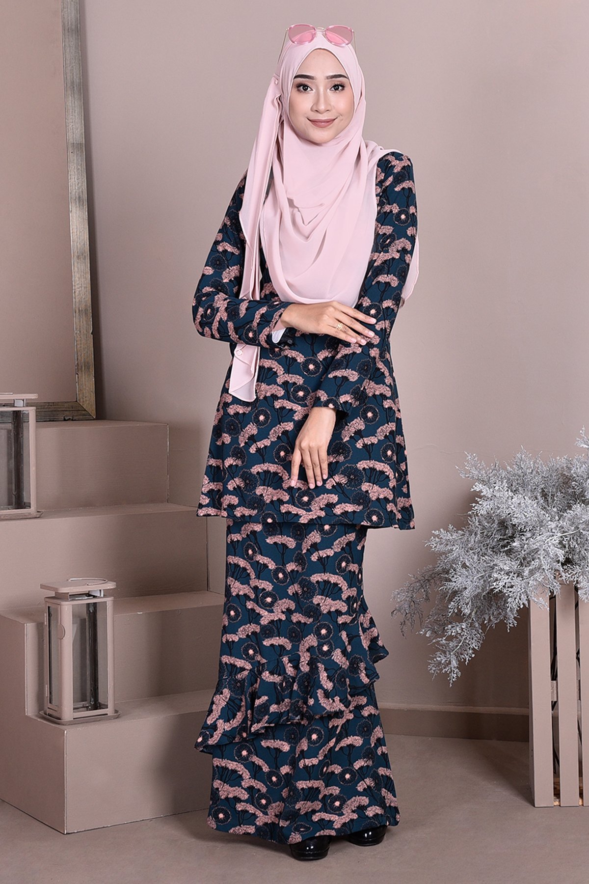 Baju Kurung Ruffle Anna - Forest Green