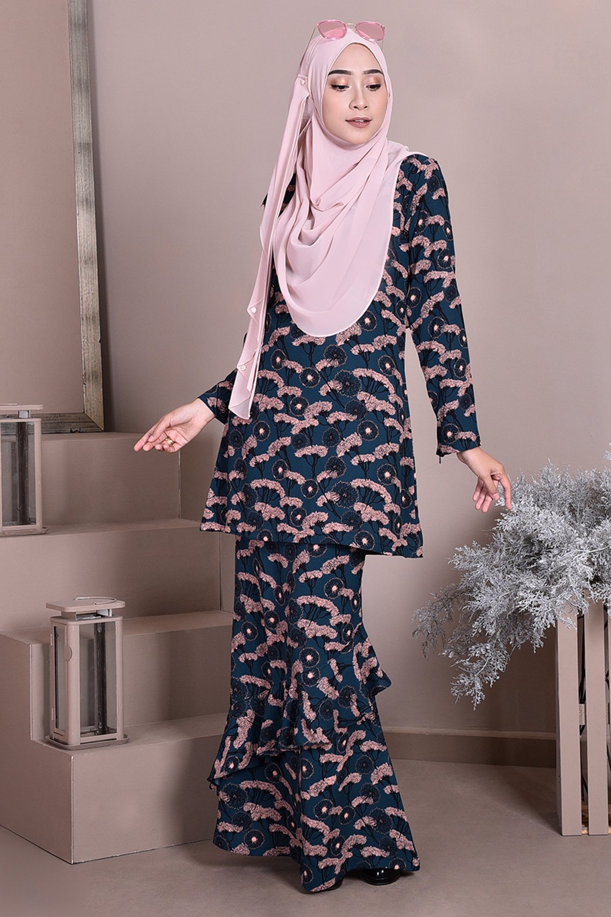 Baju Kurung Ruffle Anna - Forest Green