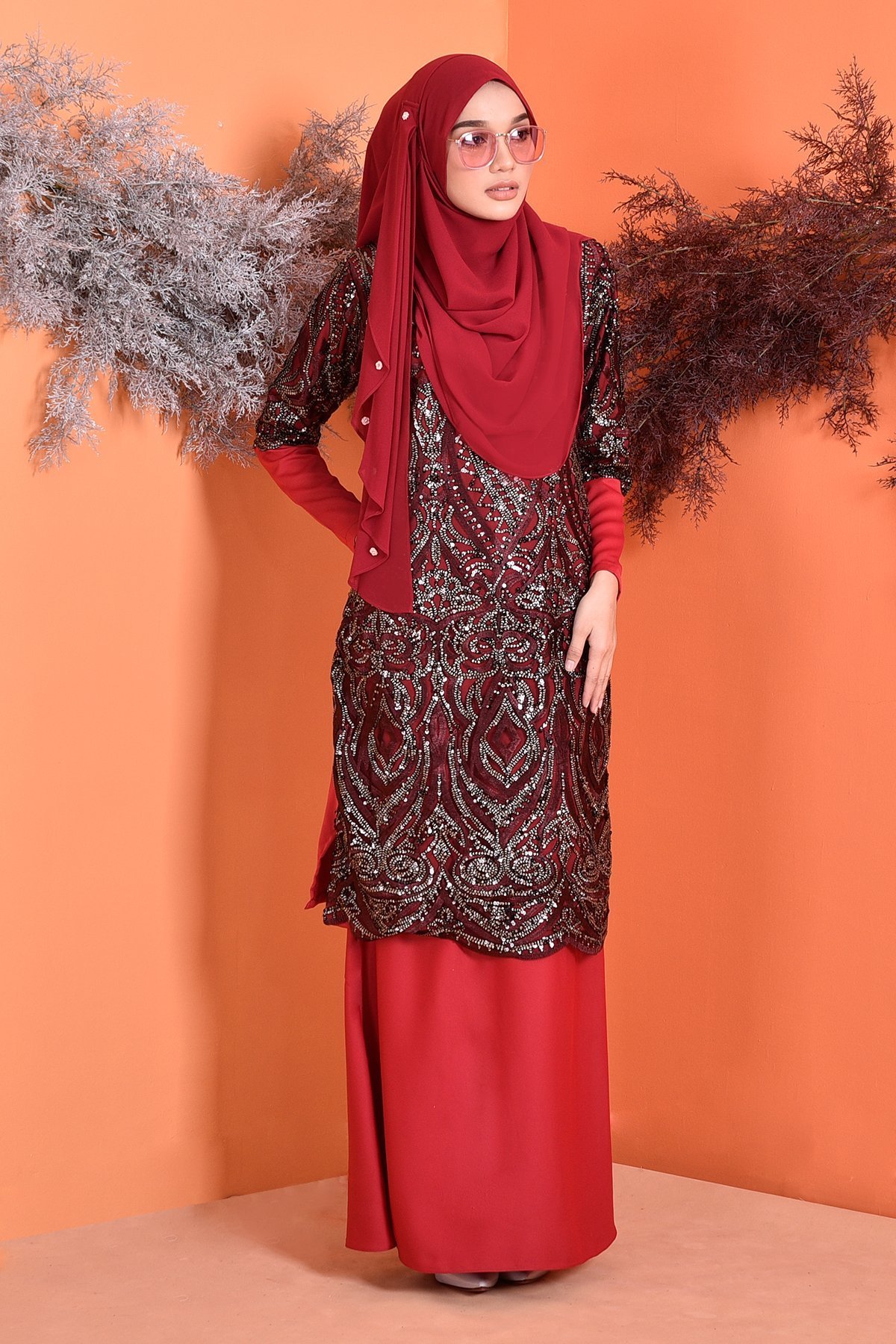 Baju Kurung Lace Sequin Jazlyn - Cherry Red