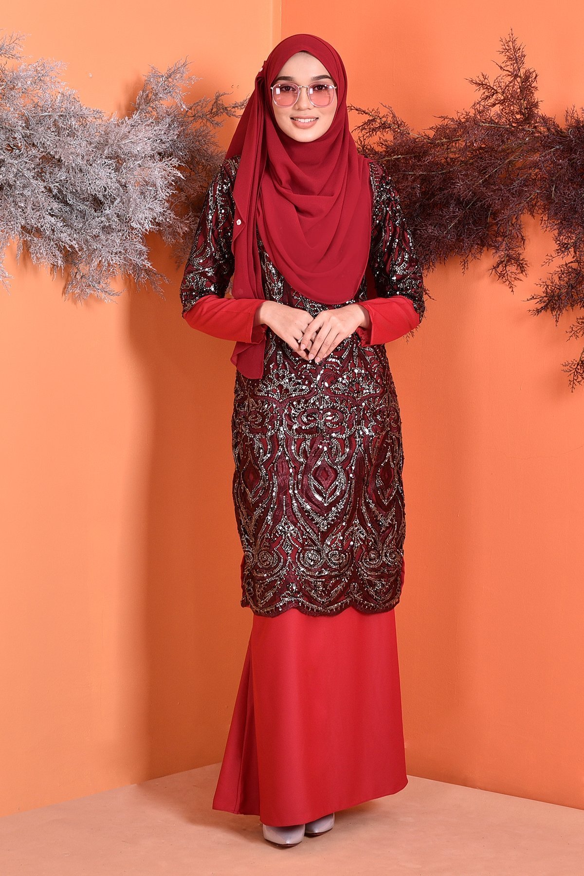 Baju Kurung Lace Sequin Jazlyn - Cherry Red
