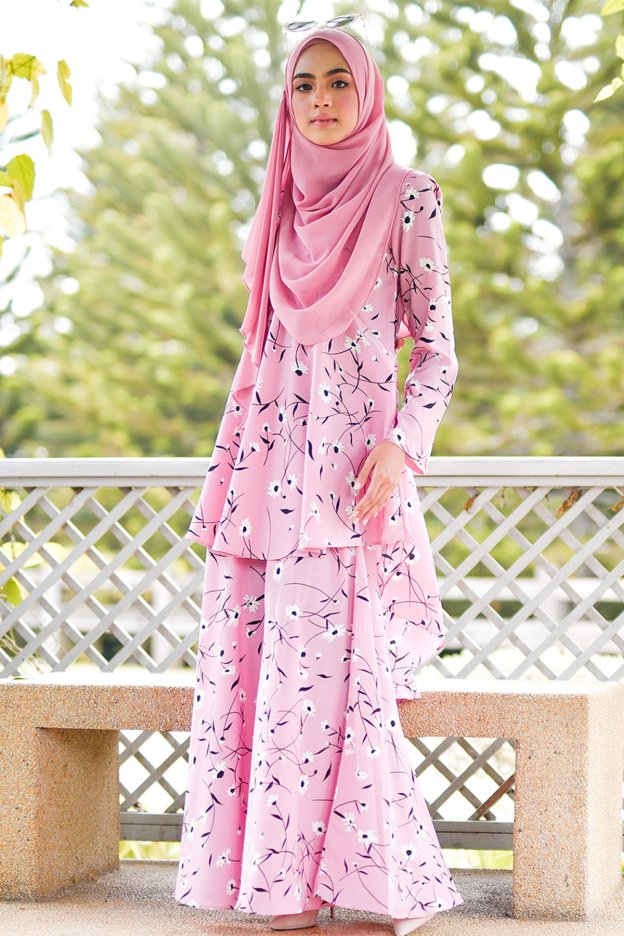 Baju Kurung Suit Hazami - Flower Pink