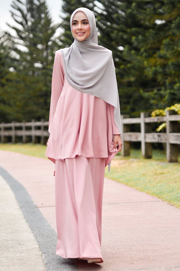 Baju Kurung Suit Hazana - Pink
