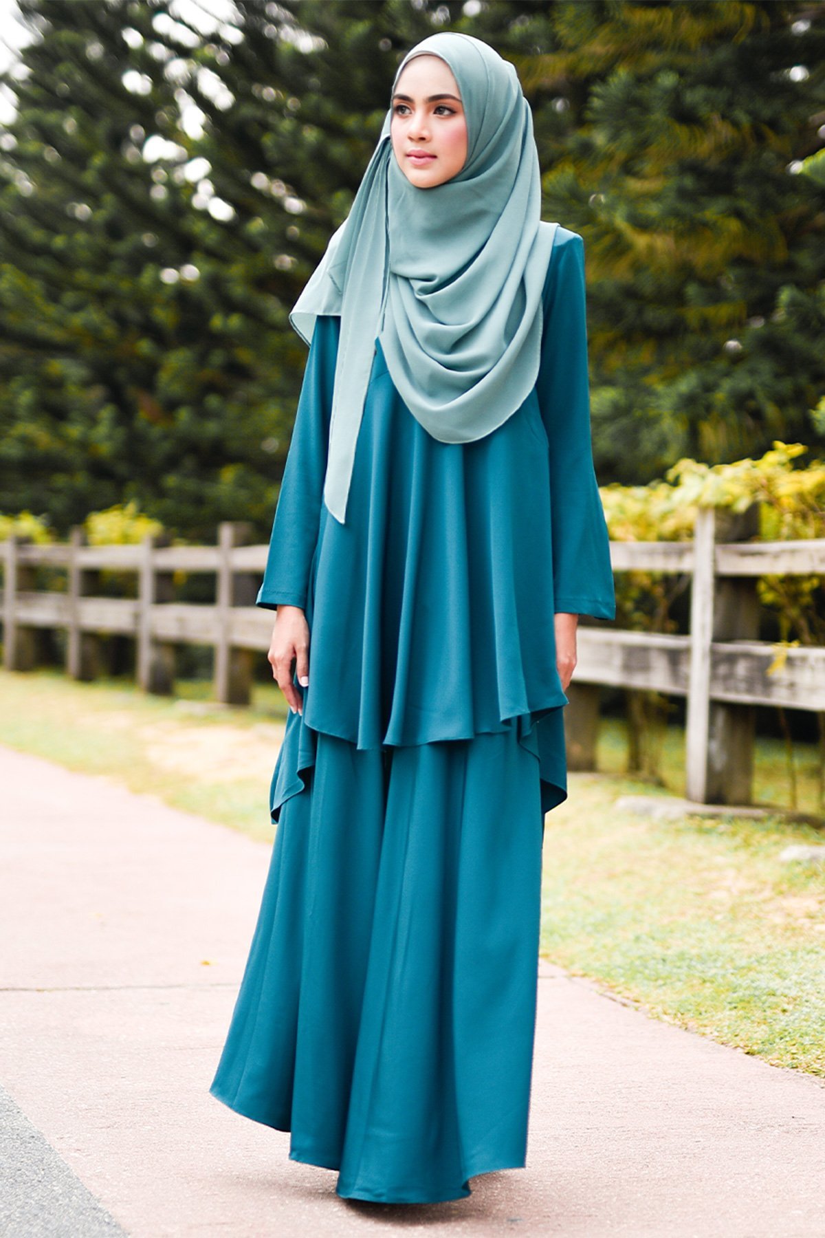 Baju Kurung Suit Hazana - Green