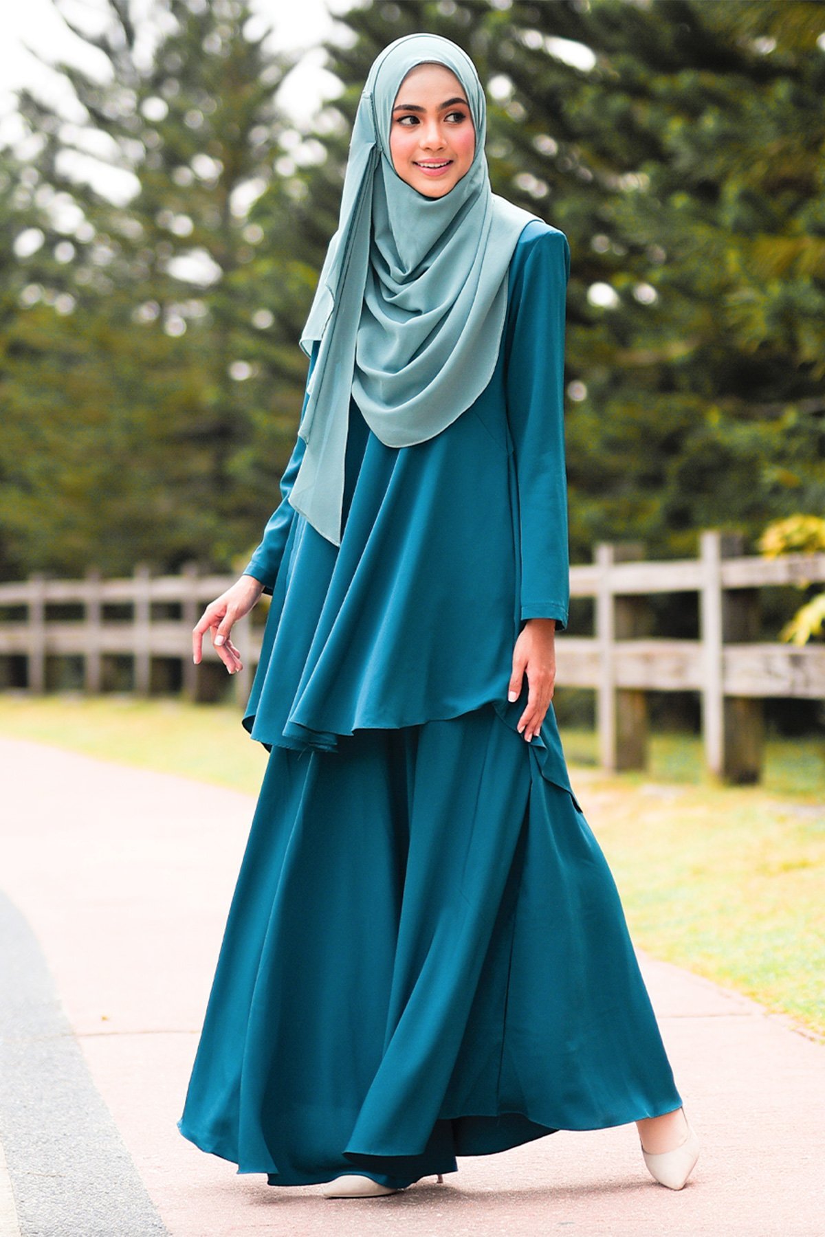 Baju Kurung Suit Hazana - Green