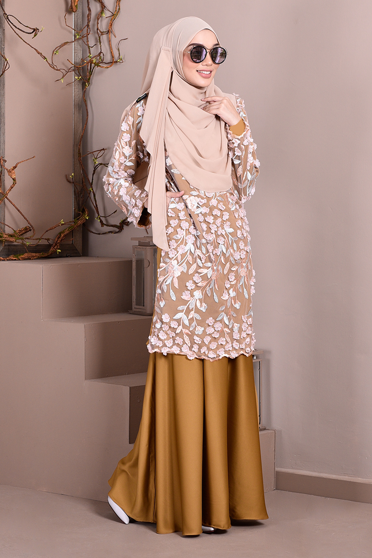 Baju Kurung Lace 3D Diana - Honey Gold