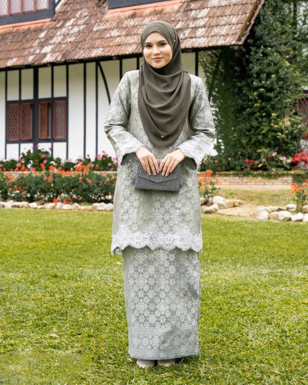 Baju Kurung Moden Lace Songket Ramadhani