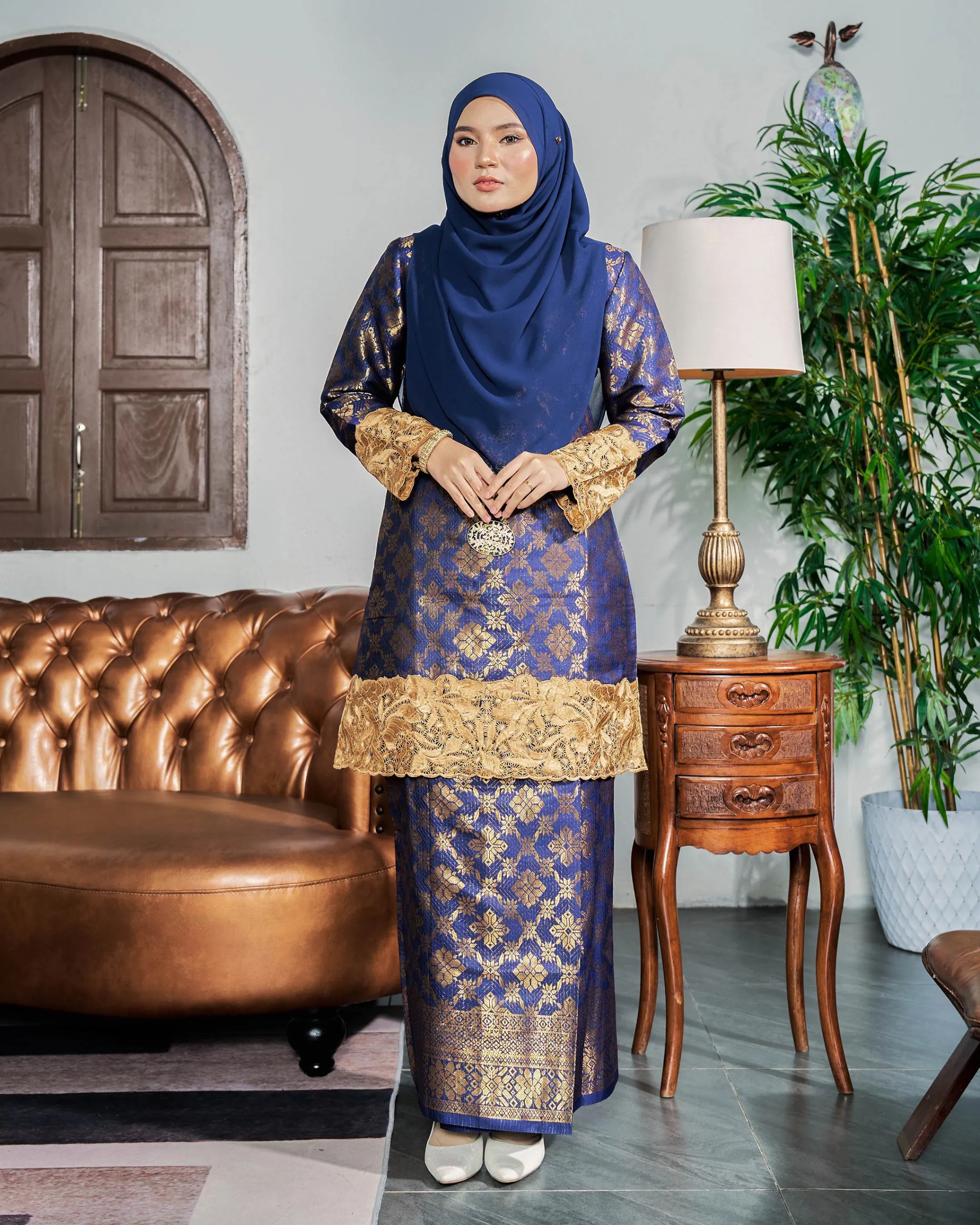 Baju Kurung Songket Adriani