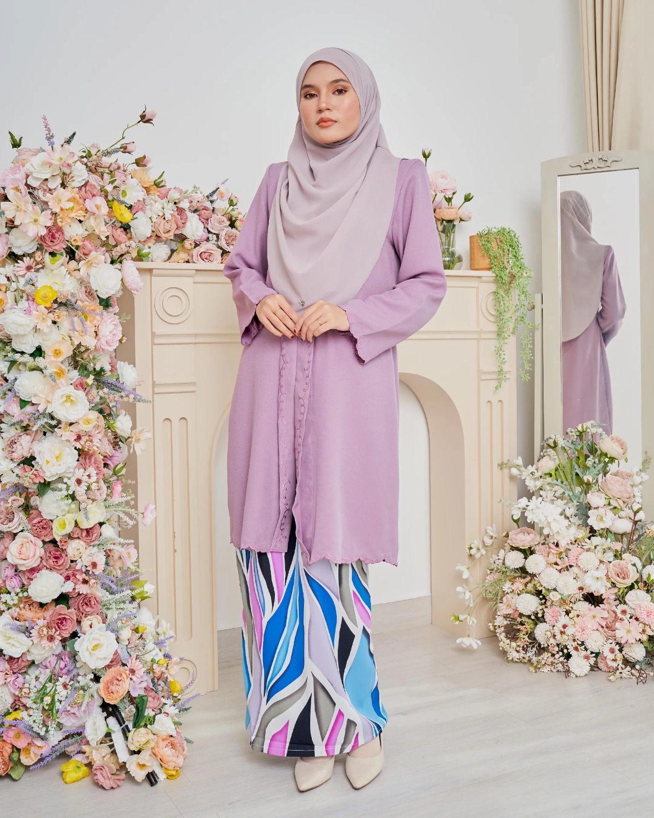 Baju Kebarung Sulam Alice
