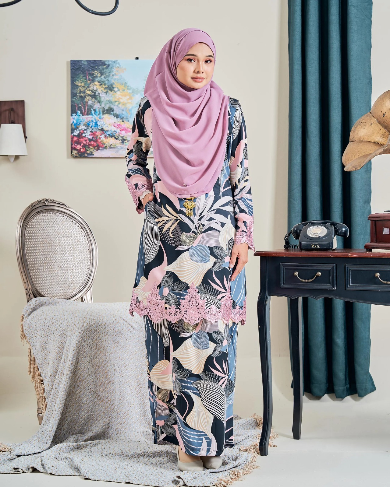 Baju Kurung Lace Nottinghil